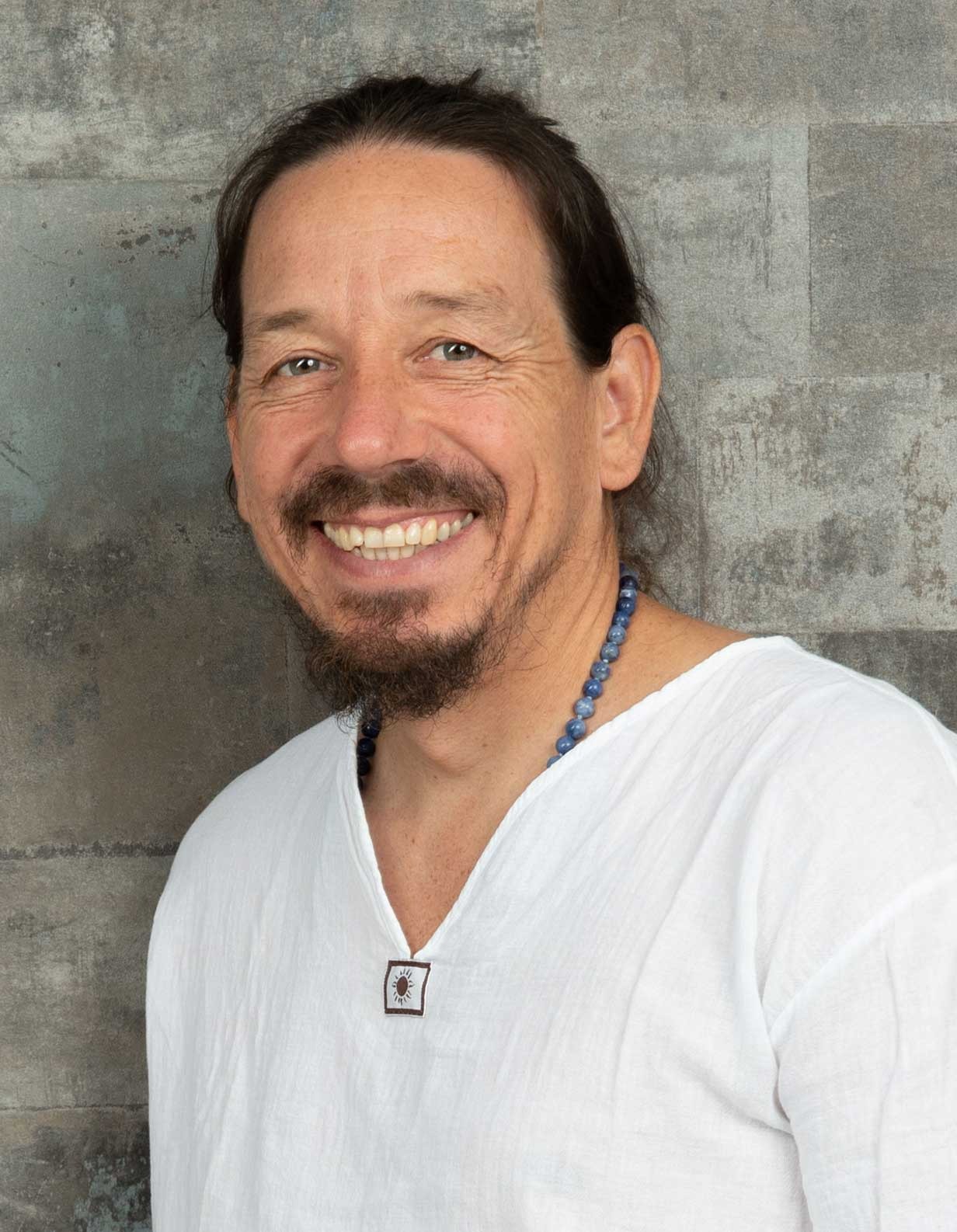 Mauricio Karambir