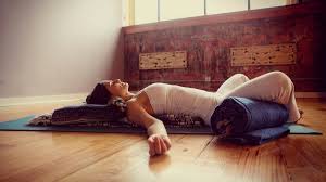 Yin Yoga Special & AKSASHA Soundhealing LEBENSFREUDE 